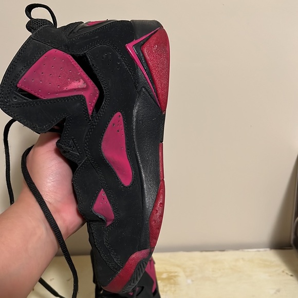 Air Jordan - Picture 13 of 17